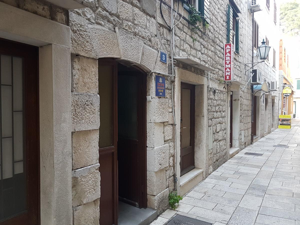 Apartment Ivanka Omiš Kültér fotó
