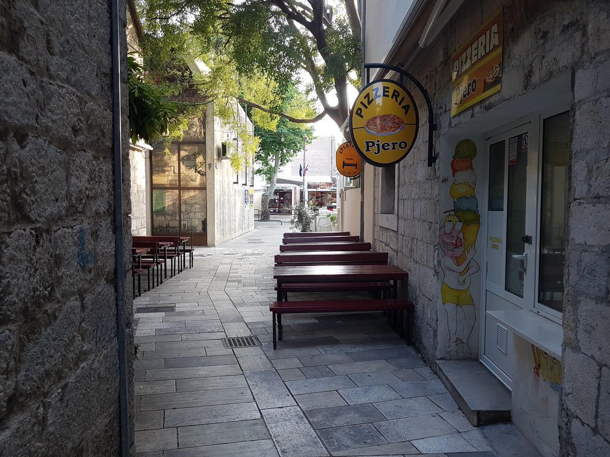 Apartment Ivanka Omiš Kültér fotó